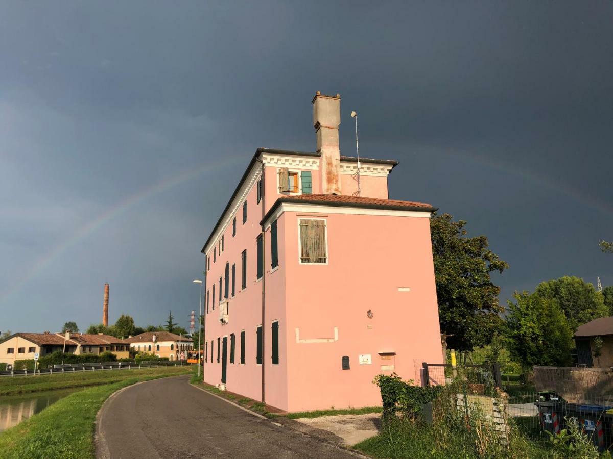 Pecore Ribelli Mira Exteriér fotografie